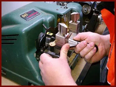 Fort Lauderdale Galaxy Locksmith Fort Lauderdale, FL 954-366-2128 - 18-key-making